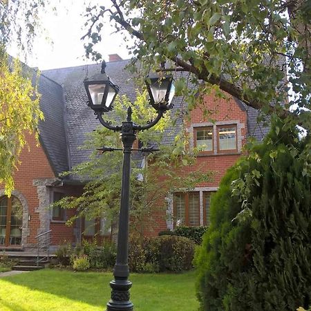 Le Fond De La Biche Bed and Breakfast Goutroux Exteriör bild