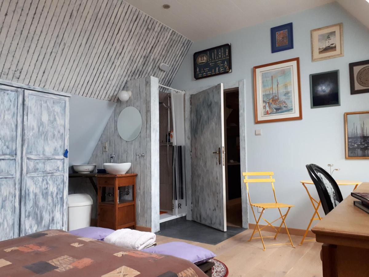 Le Fond De La Biche Bed and Breakfast Goutroux Exteriör bild