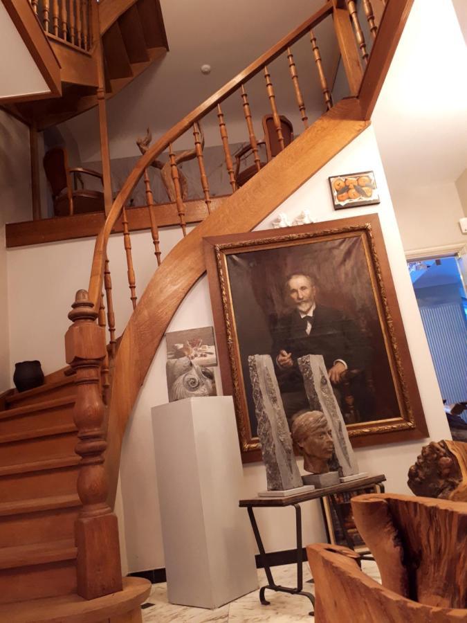 Le Fond De La Biche Bed and Breakfast Goutroux Exteriör bild