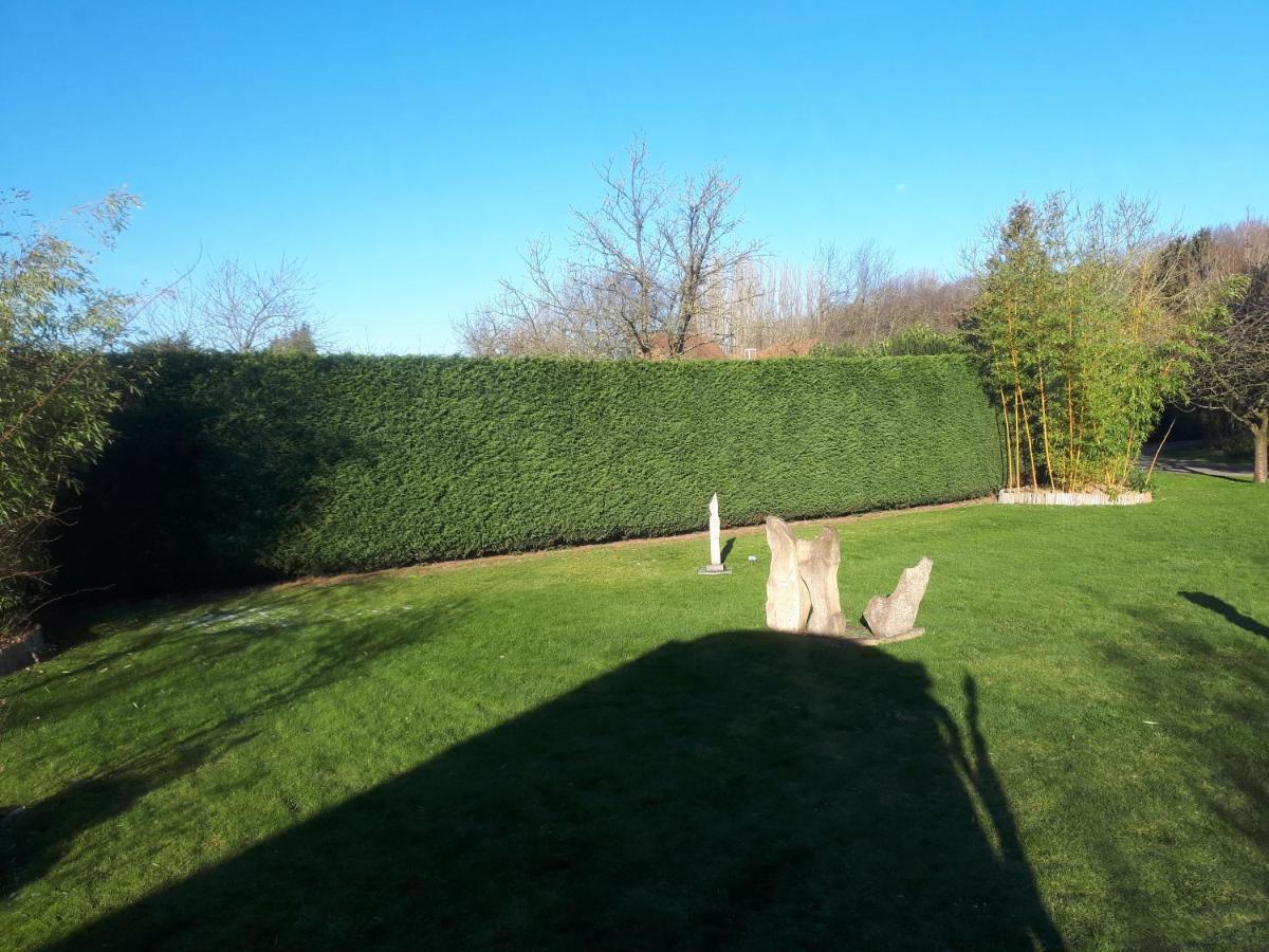 Le Fond De La Biche Bed and Breakfast Goutroux Exteriör bild