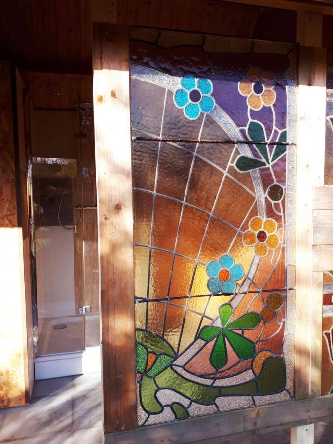 Le Fond De La Biche Bed and Breakfast Goutroux Exteriör bild