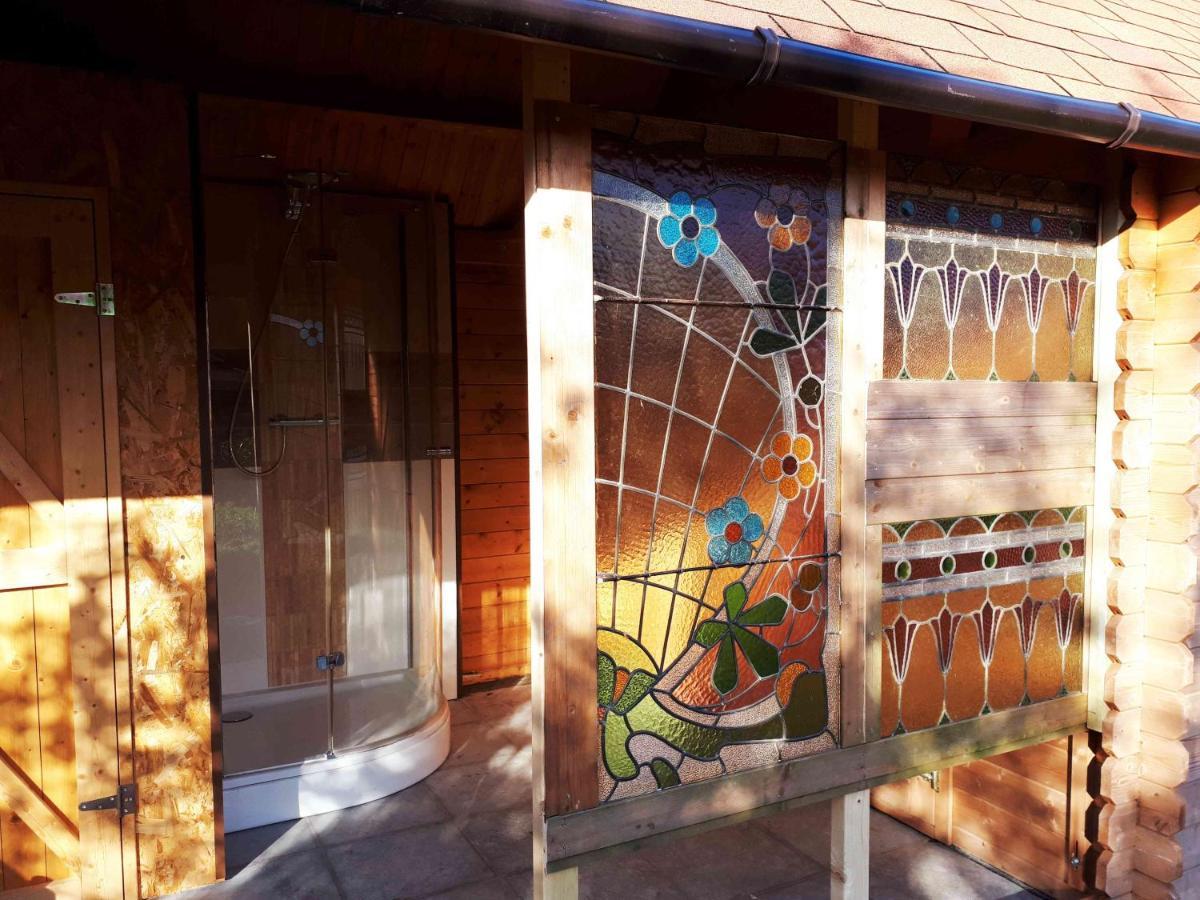 Le Fond De La Biche Bed and Breakfast Goutroux Exteriör bild