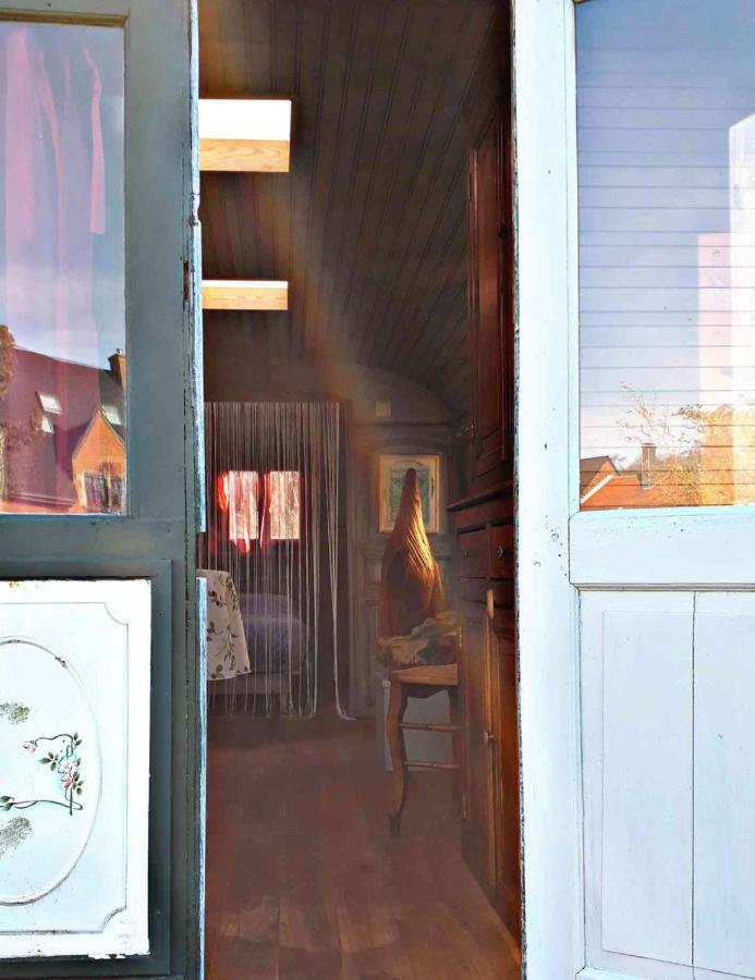 Le Fond De La Biche Bed and Breakfast Goutroux Exteriör bild